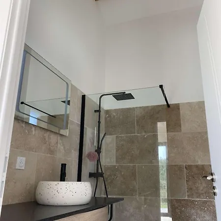 Beautiful House With A Hot Tub And Garden Сasa de vacaciones Bias (Landes)